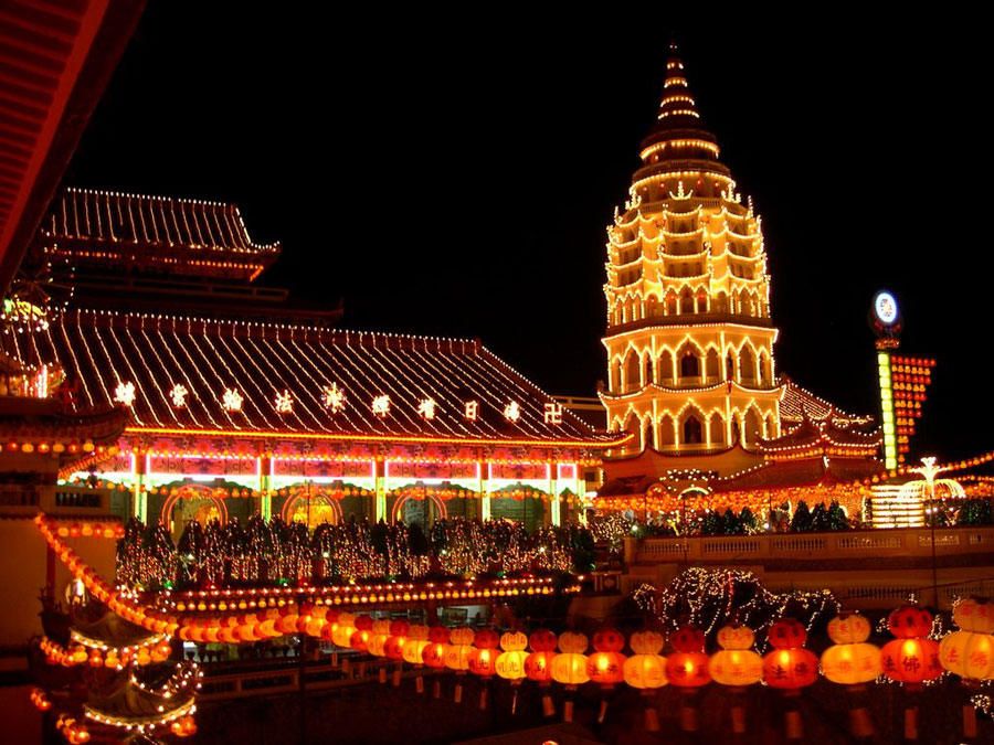 ngôi đền thờ Phật lớn nhất Đông Nam Á